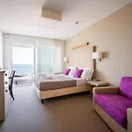 Le Soleil 4*