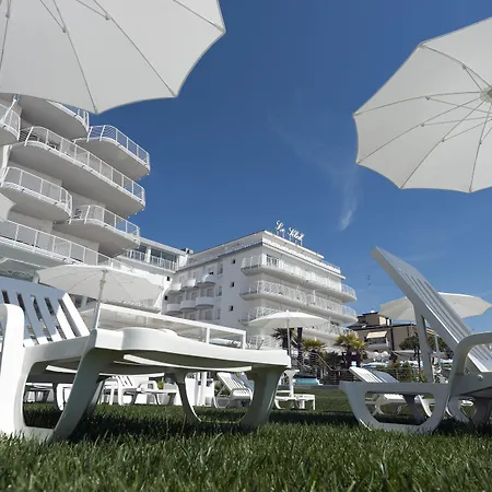 Szálloda Le Soleil 4*