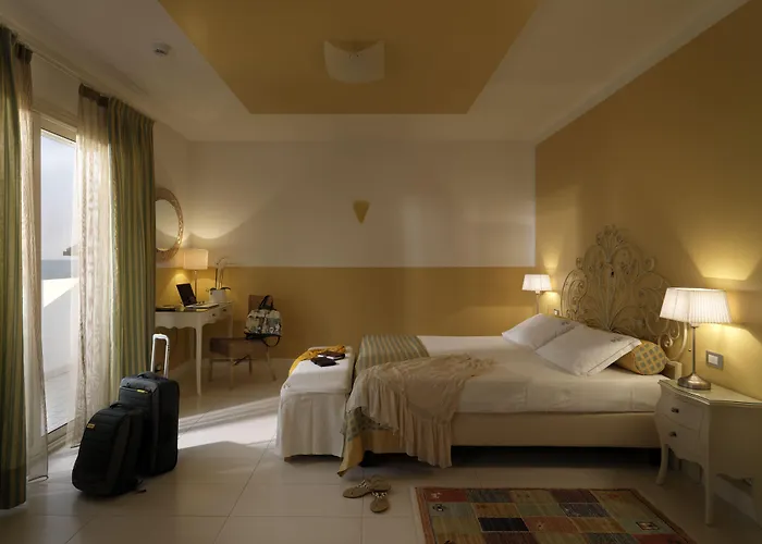 Le Soleil Hotel 4*