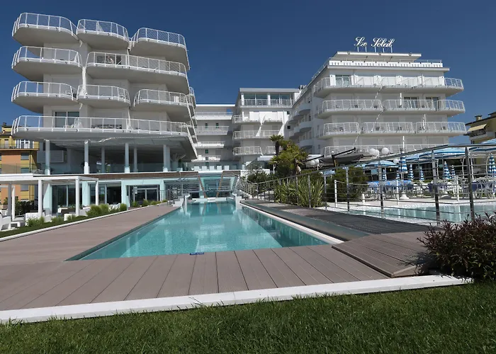 Le Soleil Hotel 4*