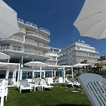 Le Soleil 4*