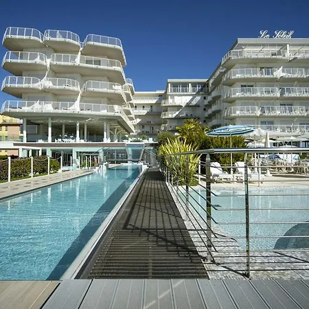 Le Soleil 4*