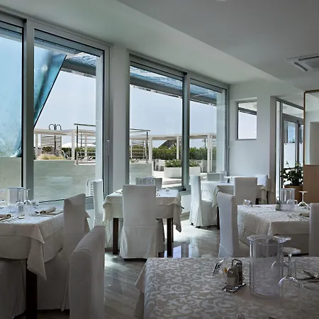 Hotel Le Soleil 4*