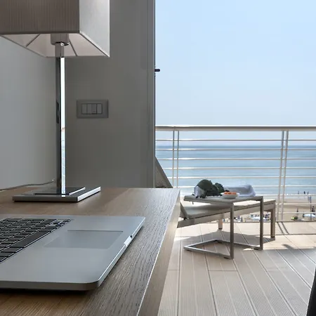 Le Soleil Hotel 4*