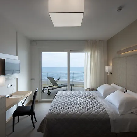 Le Soleil Hotel 4*