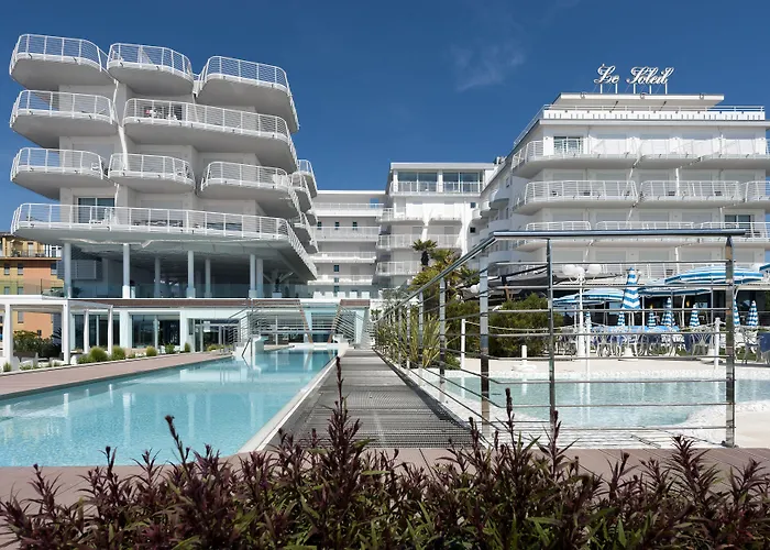 Le Soleil 4*
