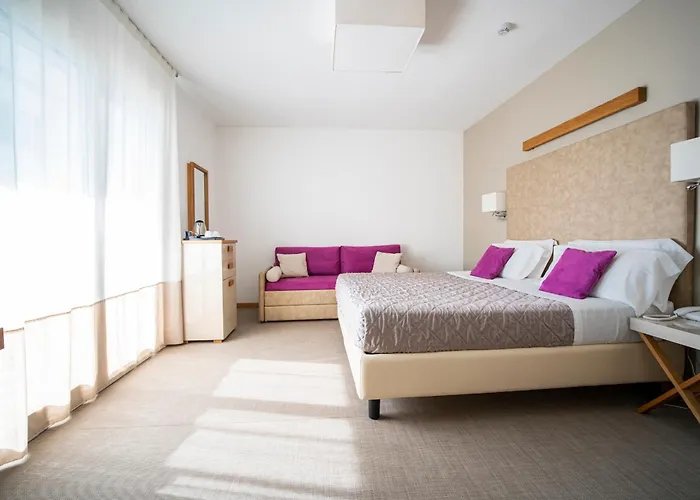 Le Soleil Hotel