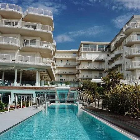 Le Soleil Лидо-ди-Езоло